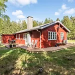 Epiphania - 900m From The Sea By Interhome Feriehus *